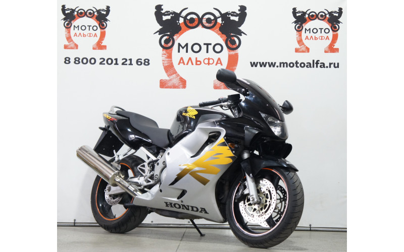 А 885 Honda CBR F 4 1999 г.